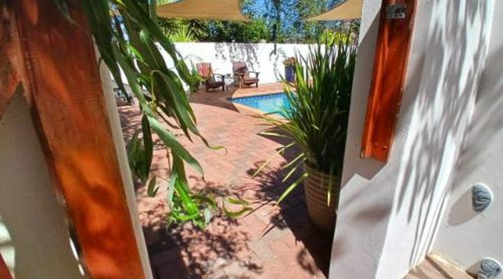 Merwenstein Guest Farm