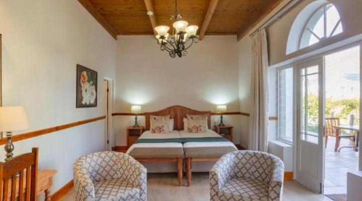 Montagu Country Hotel