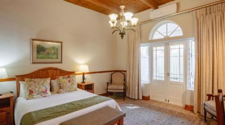 Montagu Country Hotel