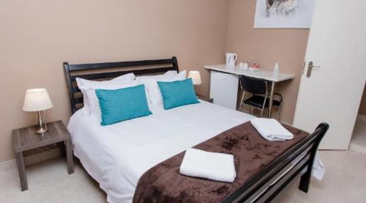 4 Gazelle Guesthouse