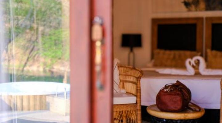 Zenzele River Lodge