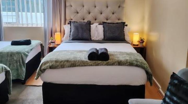 54 on 7th Newton Park