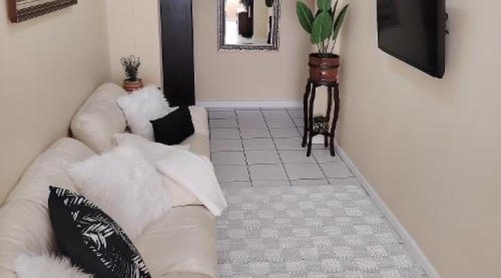 54 on 7th Newton Park