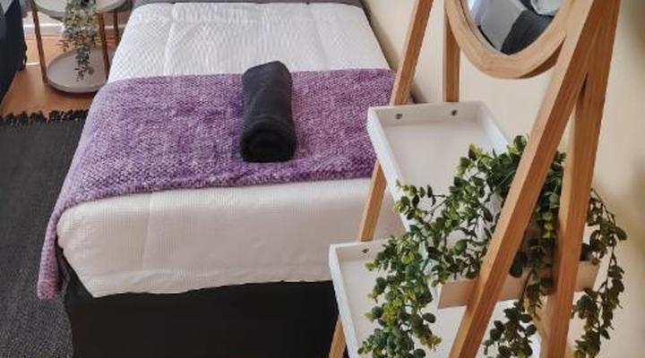 54 on 7th Newton Park