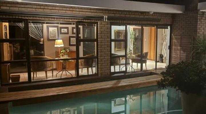 Wellington Country House