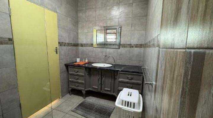 Merwenstein Guest Farm