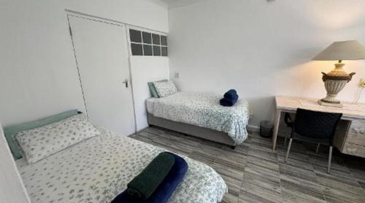 Merwenstein Guest Farm