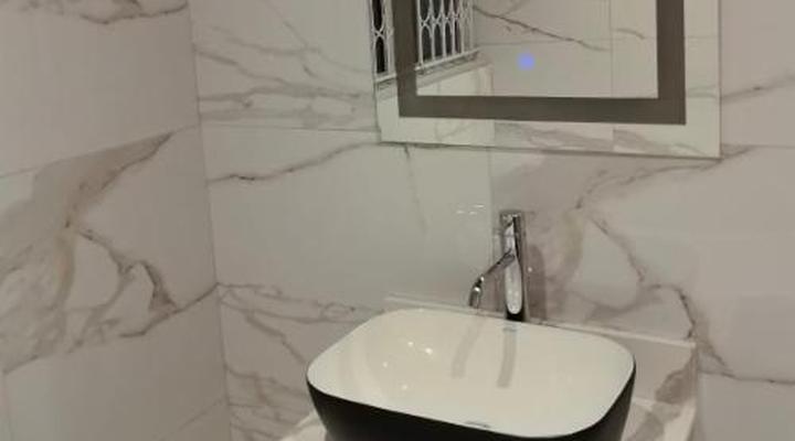 Sydney's NA Guest House and Venue