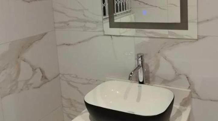 Sydney's NA Guest House and Venue