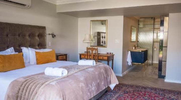 Rozenburg Guest House