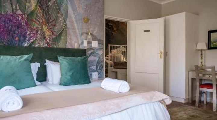 Rozenburg Guest House