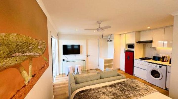Peach On Beach Boutique Apartments