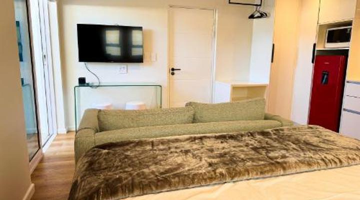 Peach On Beach Boutique Apartments