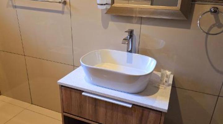 Sandown Suites and Conference Centre