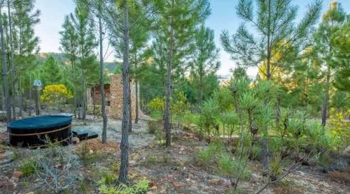 Bumbrah Camp and Glamp