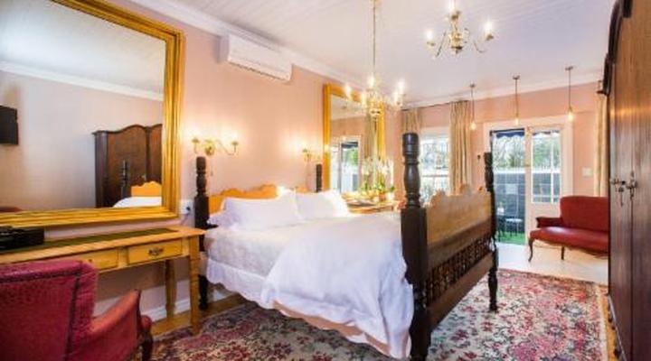 Batavia Boutique Hotel