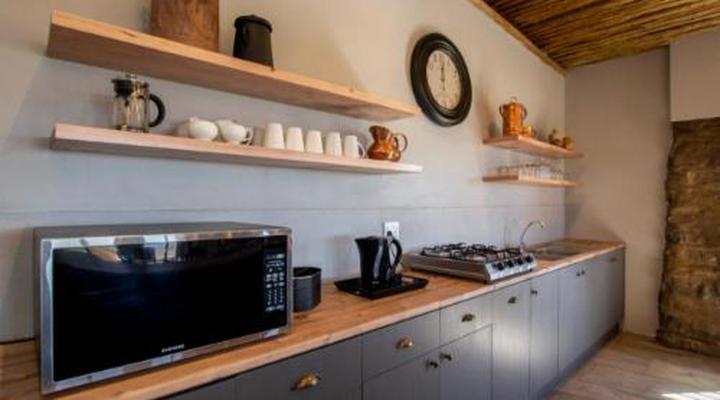 Desert Wind Private Guest and Game Farm