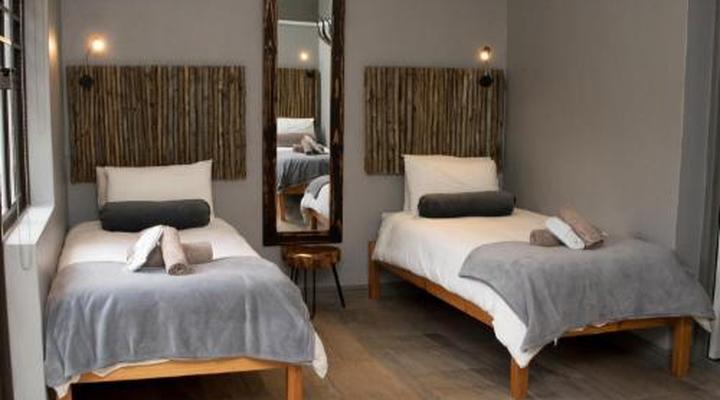 Desert Wind Private Guest and Game Farm