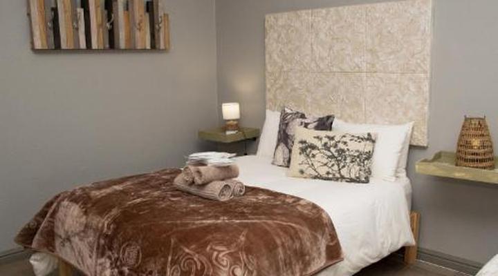 Desert Wind Private Guest and Game Farm