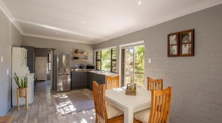 Desert Wind Private Guest and Game Farm