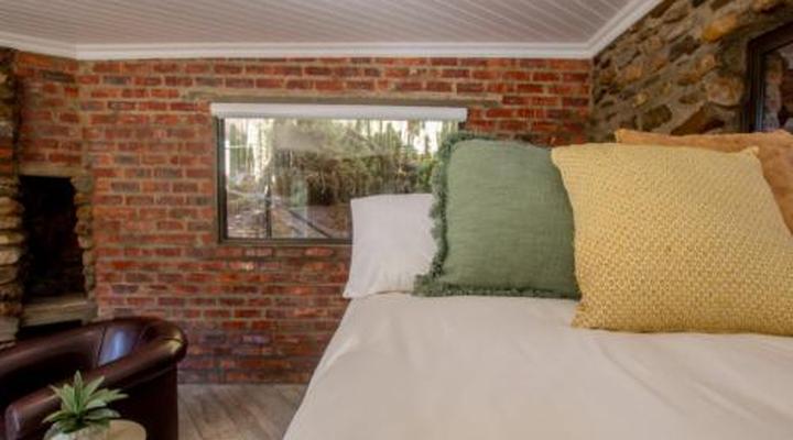 Desert Wind Private Guest and Game Farm