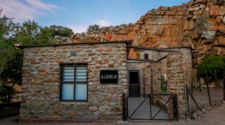 Desert Wind Private Guest and Game Farm