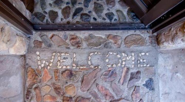 Desert Wind Private Guest and Game Farm