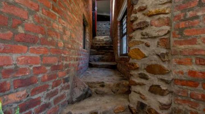 Desert Wind Private Guest and Game Farm