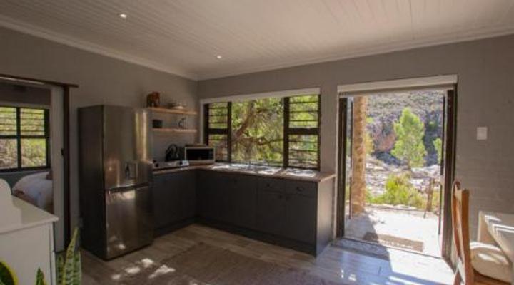 Desert Wind Private Guest and Game Farm