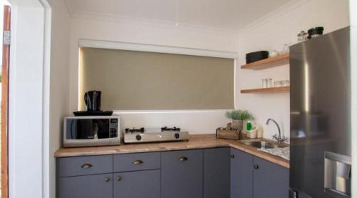 Desert Wind Private Guest and Game Farm