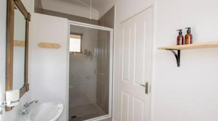 Desert Wind Private Guest and Game Farm