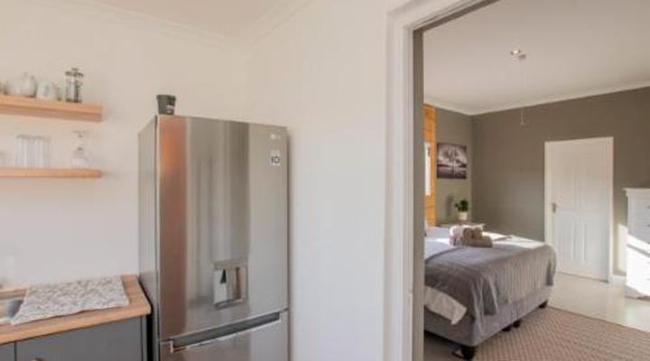 Desert Wind Private Guest and Game Farm