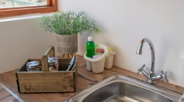 Desert Wind Private Guest and Game Farm