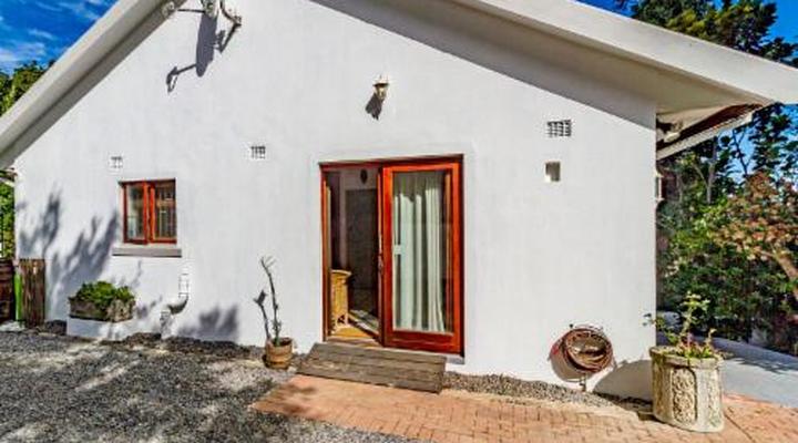 Villa Helderberg Guest House