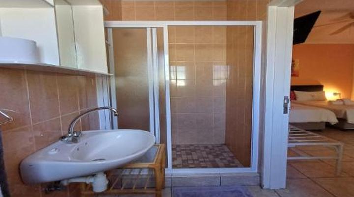 Capbon Guesthouse cc