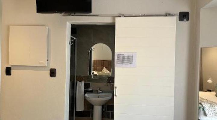 Vineyard on the Hill Guest House