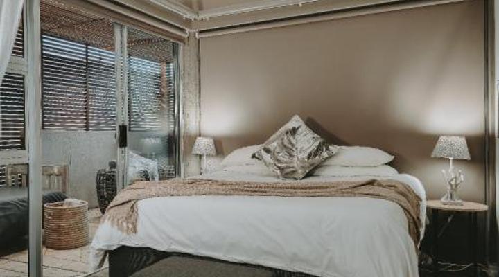 Nine on Uys Street B&B