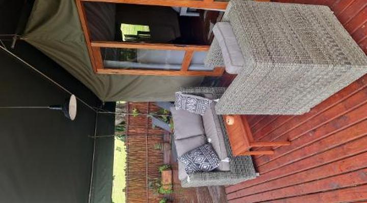 Kingfisher Lakeside Retreat