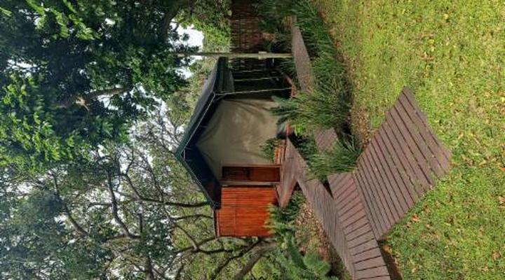 Kingfisher Lakeside Retreat