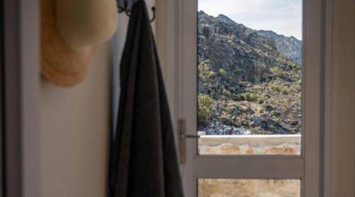 Stayatdestraadt Red Fin Cottage and Middeldeur Campsite