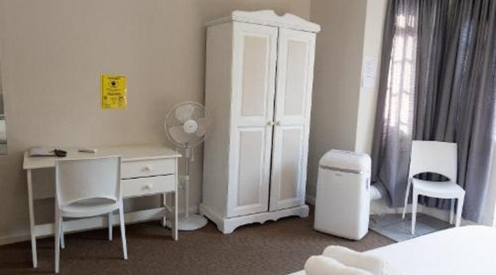 Koo Karoo Guest Lodge