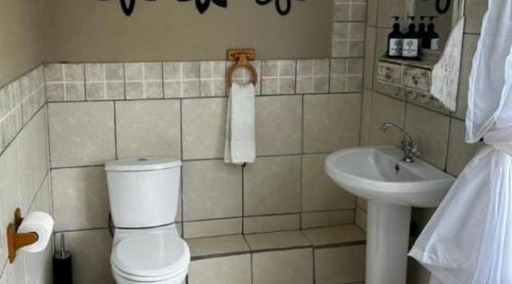 The Tree House Bed & Breakfast