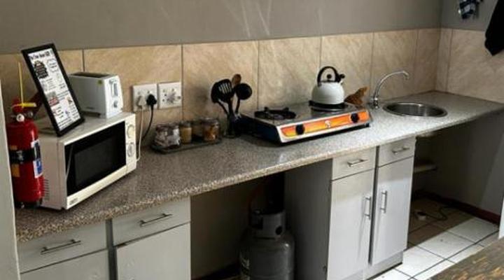 The Tree House Bed & Breakfast