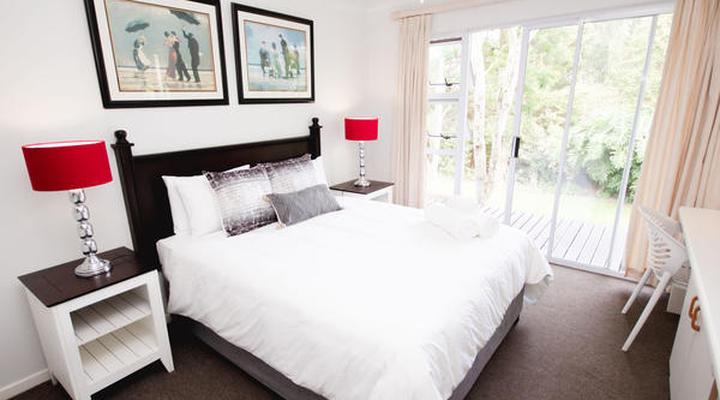 Leopard Tree Bed & Breakfast