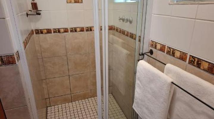 Cedar Lodge Guest House