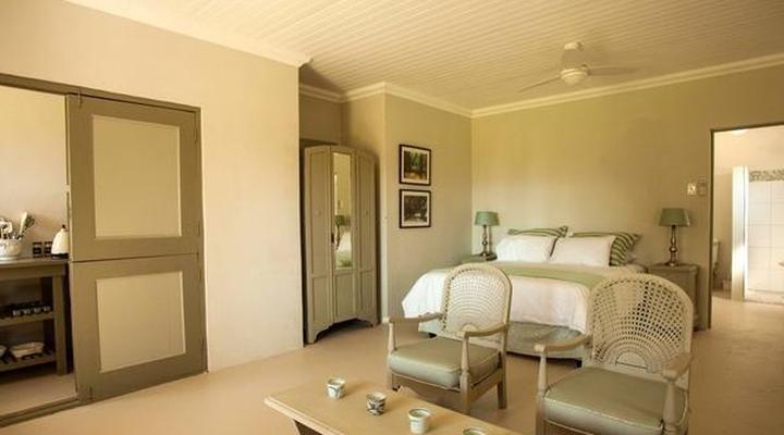 Obiekwa Country House