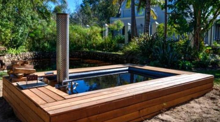 Oewerzicht Tented River Lodge & Farm Cottages