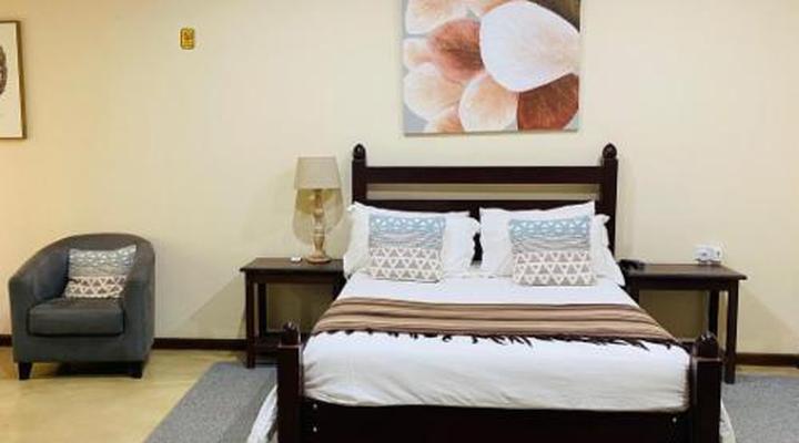 River Bird Guest House