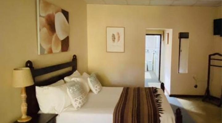 River Bird Guest House