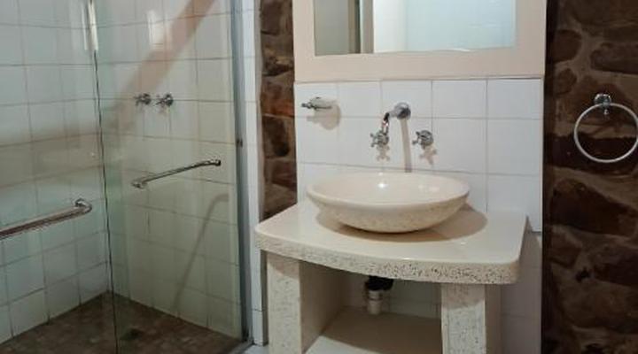 Aloe View Rock Lodge